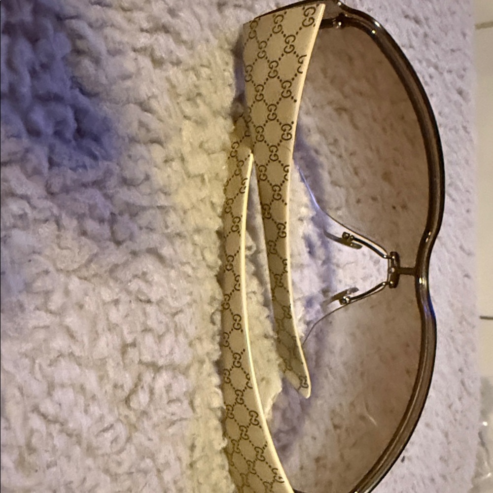 Gucci Beige Patterned Sunglasses